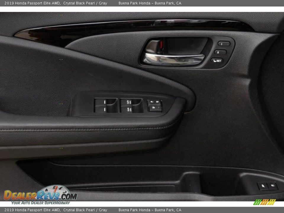 2019 Honda Passport Elite AWD Crystal Black Pearl / Gray Photo #34