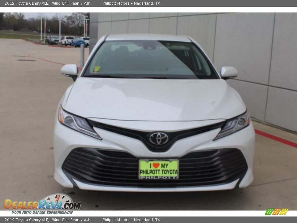2019 Toyota Camry XLE Wind Chill Pearl / Ash Photo #3