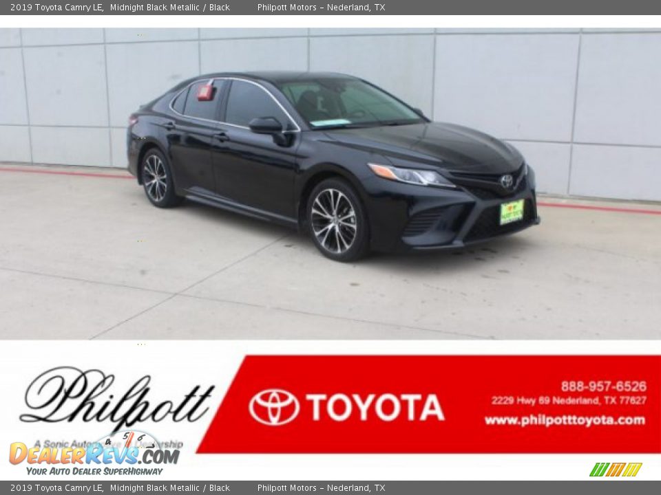 2019 Toyota Camry LE Midnight Black Metallic / Black Photo #1