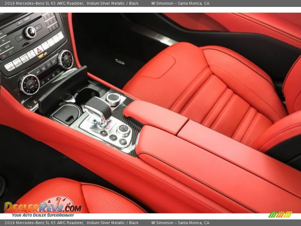 Controls of 2019 Mercedes-Benz SL 63 AMG Roadster Photo #7