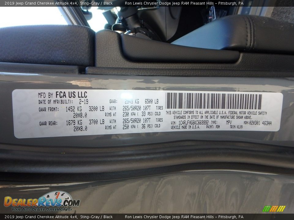 2019 Jeep Grand Cherokee Altitude 4x4 Sting-Gray / Black Photo #14