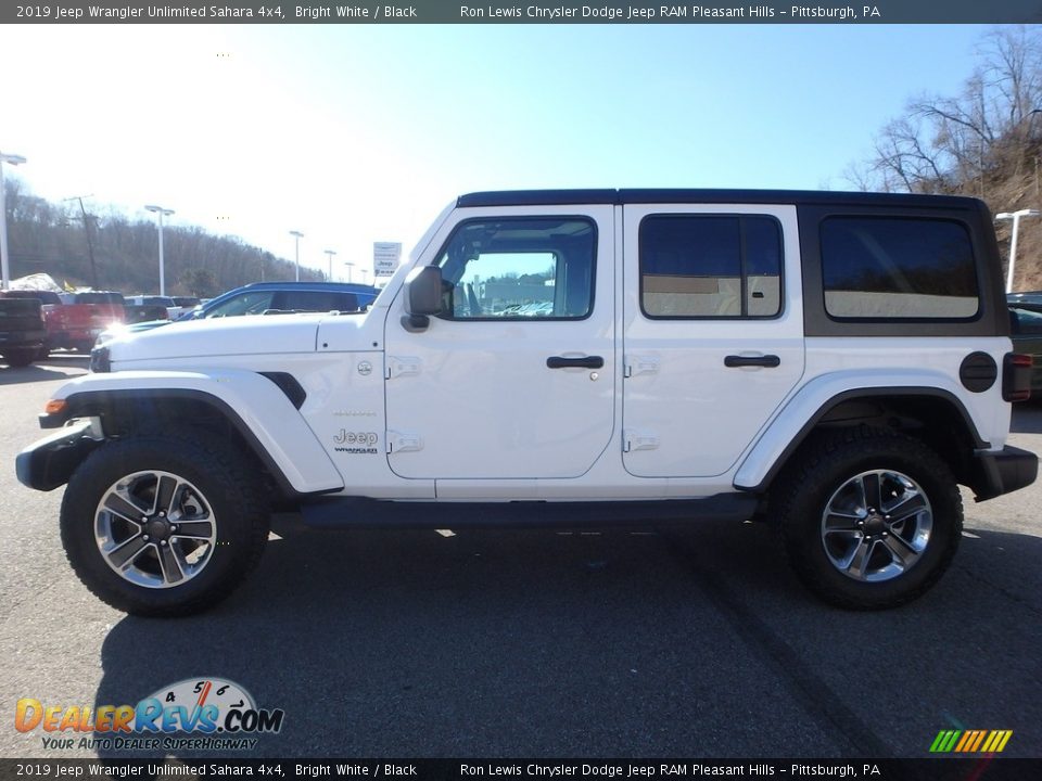 2019 Jeep Wrangler Unlimited Sahara 4x4 Bright White / Black Photo #2