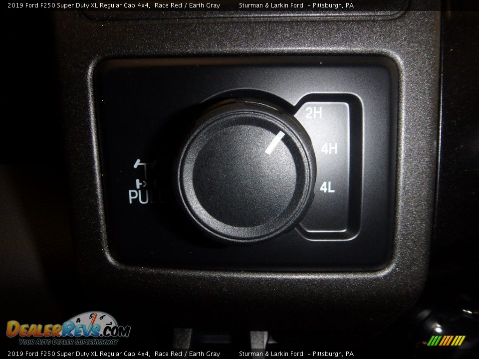 2019 Ford F250 Super Duty XL Regular Cab 4x4 Race Red / Earth Gray Photo #14
