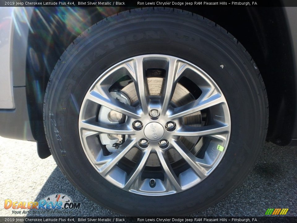 2019 Jeep Cherokee Latitude Plus 4x4 Billet Silver Metallic / Black Photo #10