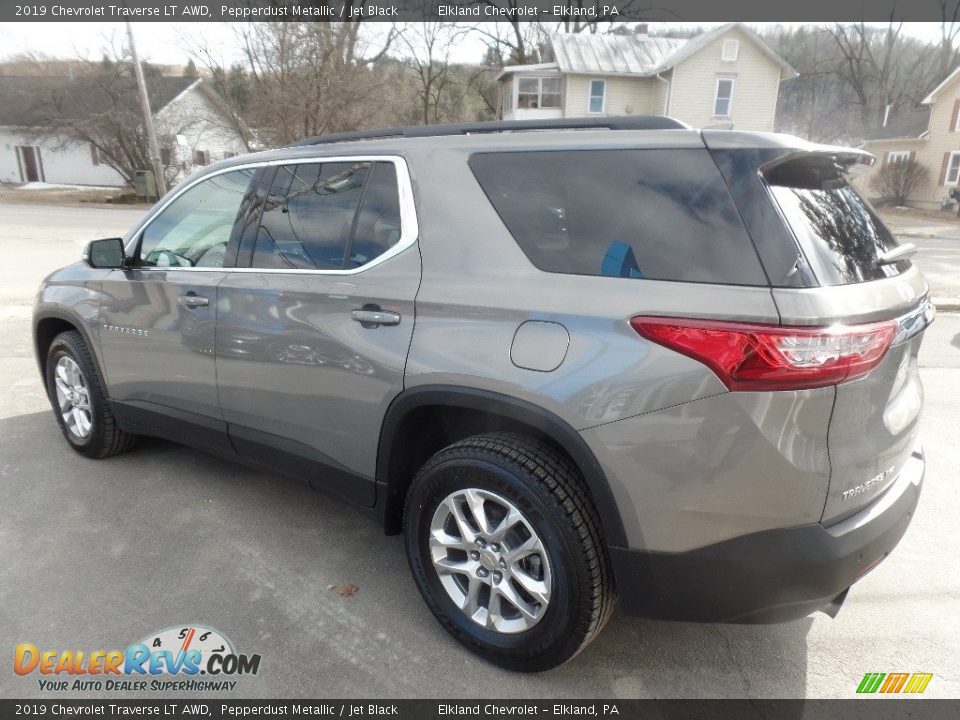 2019 Chevrolet Traverse LT AWD Pepperdust Metallic / Jet Black Photo #6