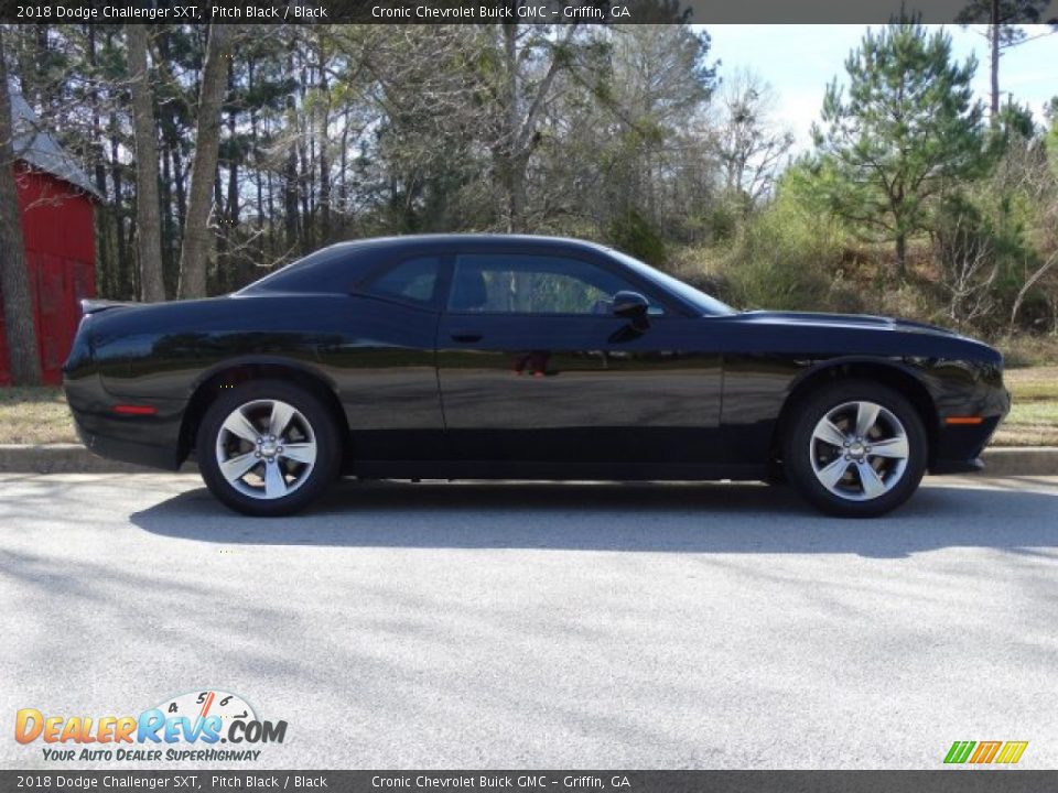 2018 Dodge Challenger SXT Pitch Black / Black Photo #2
