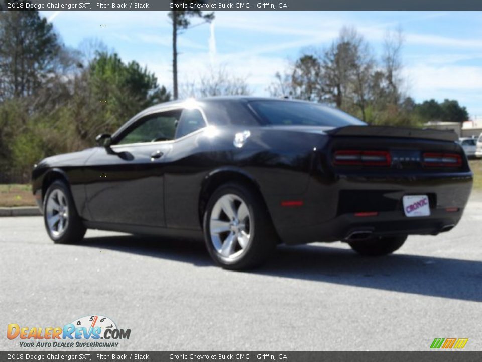 2018 Dodge Challenger SXT Pitch Black / Black Photo #6