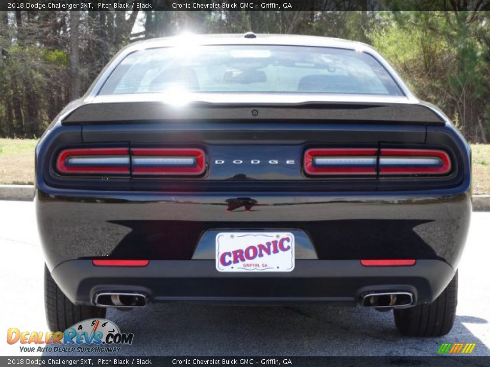 2018 Dodge Challenger SXT Pitch Black / Black Photo #7