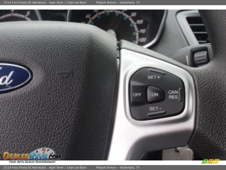 2019 Ford Fiesta SE Hatchback Ingot Silver / Charcoal Black Photo #15