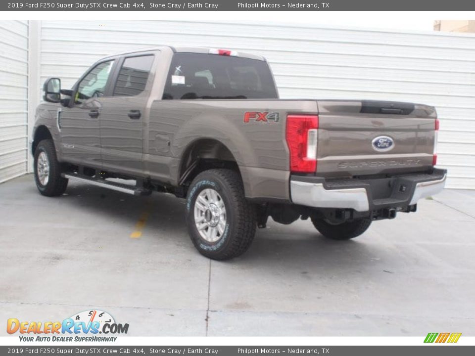 2019 Ford F250 Super Duty STX Crew Cab 4x4 Stone Gray / Earth Gray Photo #6