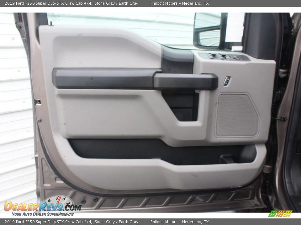 2019 Ford F250 Super Duty STX Crew Cab 4x4 Stone Gray / Earth Gray Photo #9
