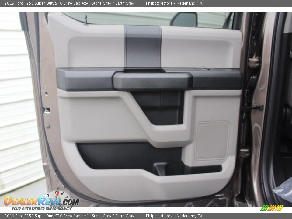 2019 Ford F250 Super Duty STX Crew Cab 4x4 Stone Gray / Earth Gray Photo #15