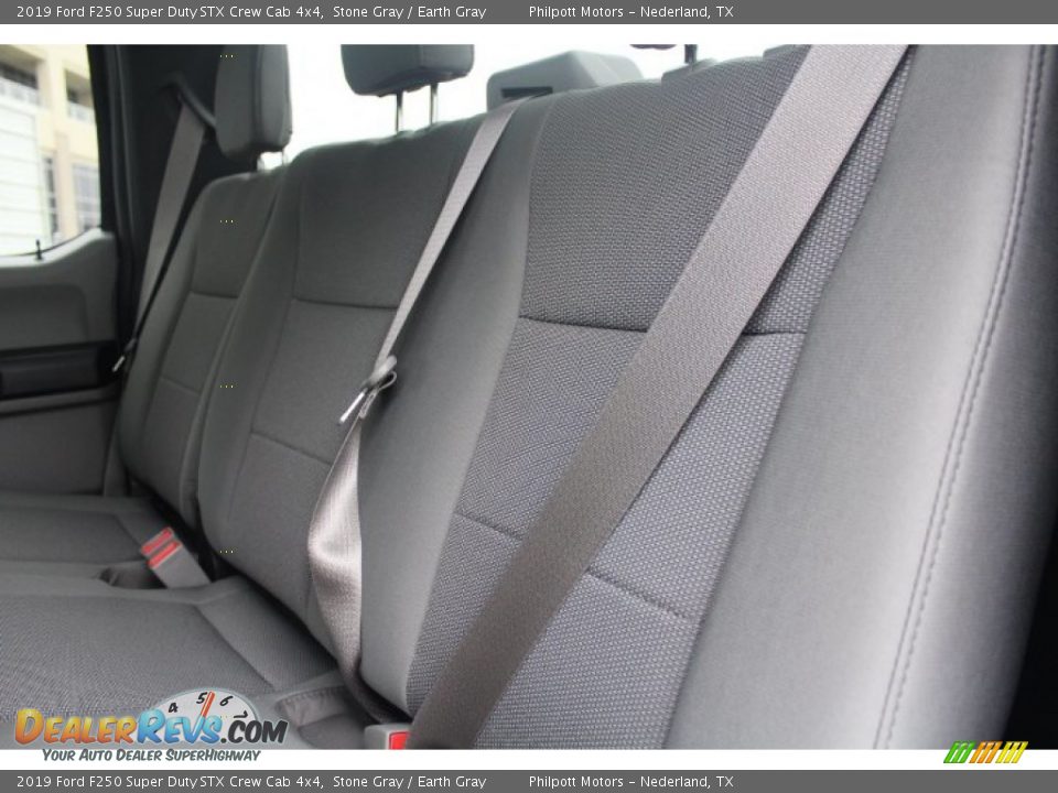 2019 Ford F250 Super Duty STX Crew Cab 4x4 Stone Gray / Earth Gray Photo #16