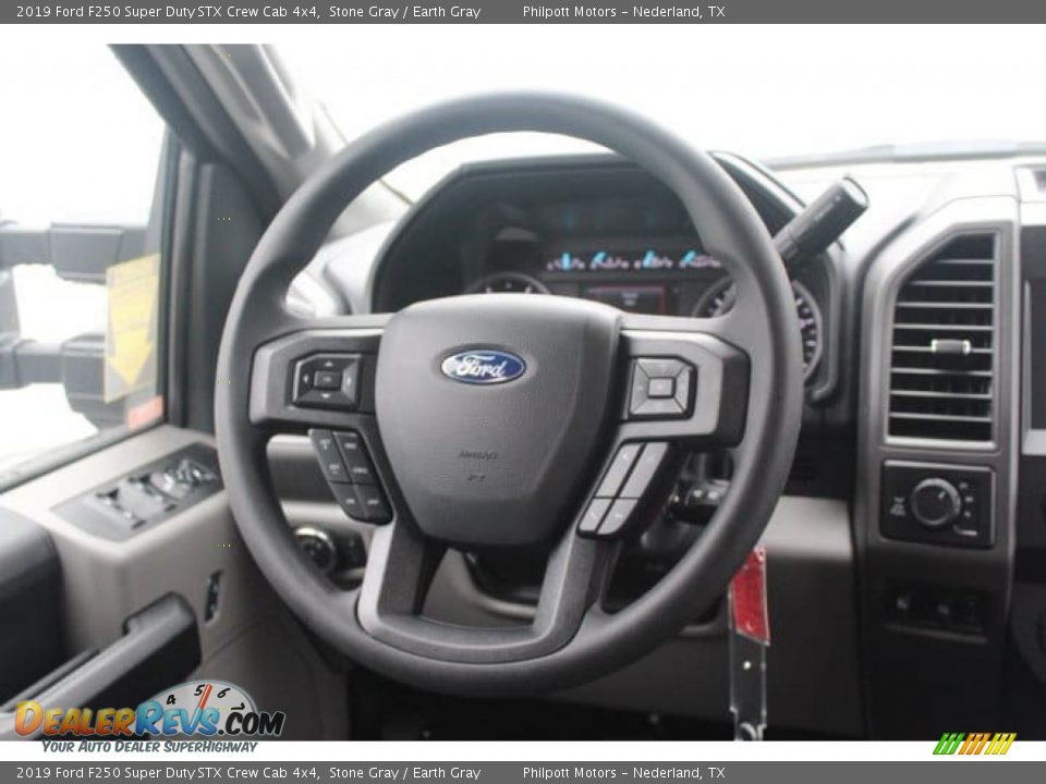 2019 Ford F250 Super Duty STX Crew Cab 4x4 Stone Gray / Earth Gray Photo #18