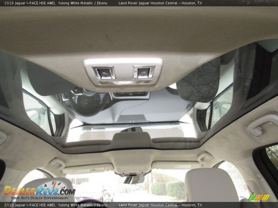 Sunroof of 2019 Jaguar I-PACE HSE AWD Photo #18