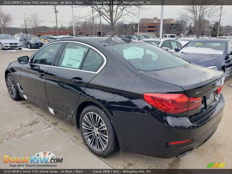 2019 BMW 5 Series 540i xDrive Sedan Jet Black / Black Photo #2