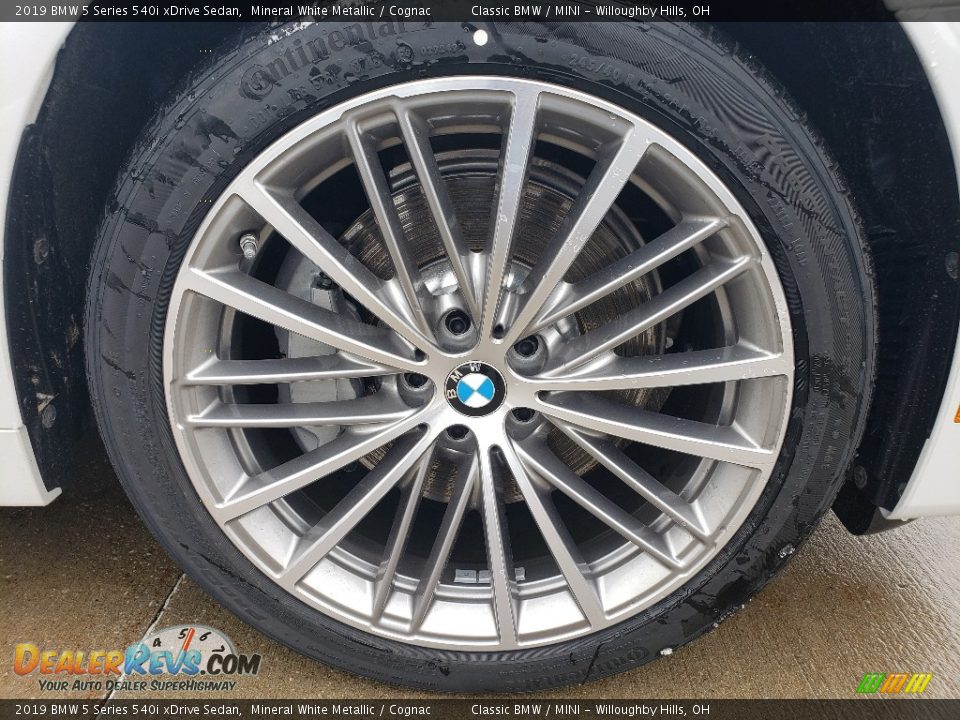 2019 BMW 5 Series 540i xDrive Sedan Mineral White Metallic / Cognac Photo #3