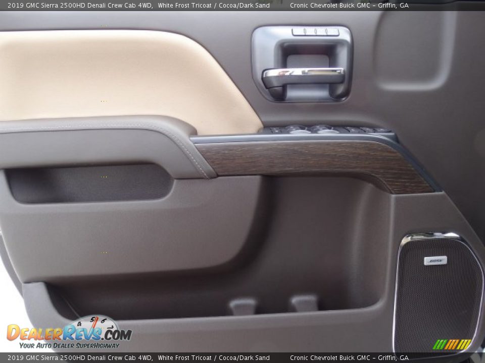 Door Panel of 2019 GMC Sierra 2500HD Denali Crew Cab 4WD Photo #14