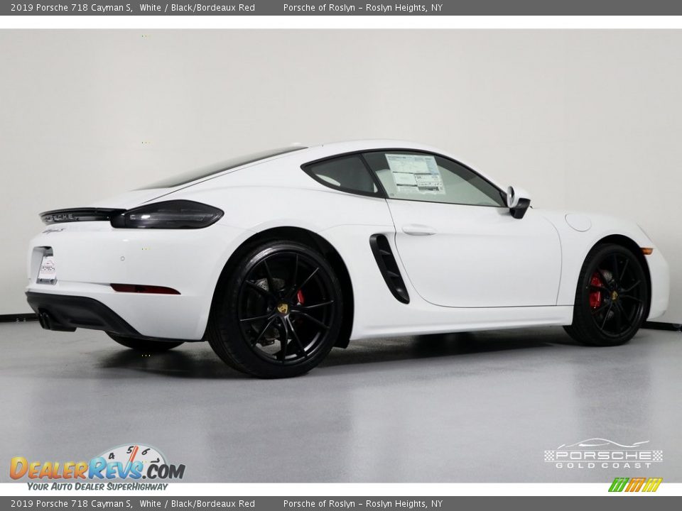 2019 Porsche 718 Cayman S White / Black/Bordeaux Red Photo #9