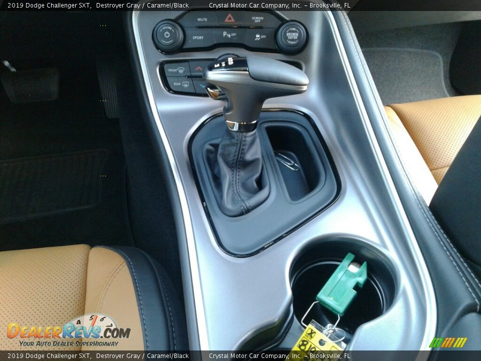 2019 Dodge Challenger SXT Shifter Photo #16