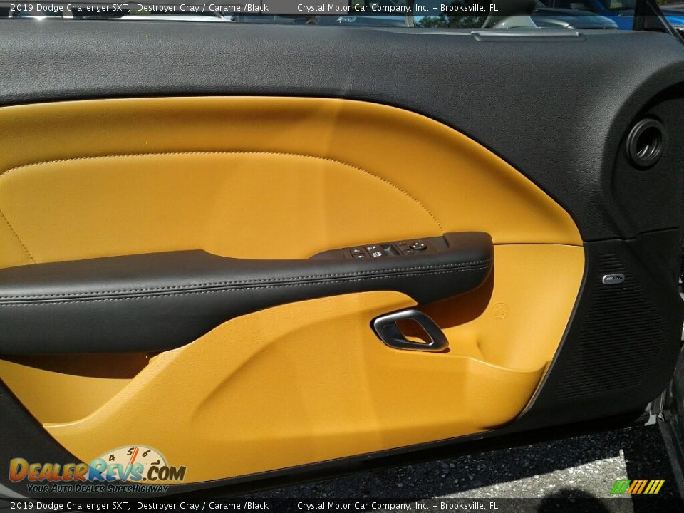 2019 Dodge Challenger SXT Destroyer Gray / Caramel/Black Photo #17
