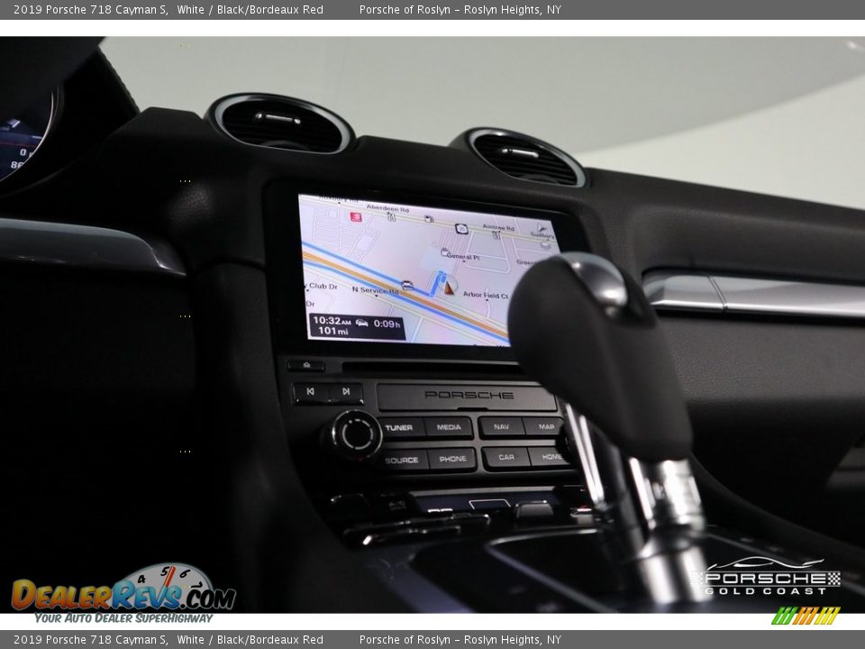 2019 Porsche 718 Cayman S White / Black/Bordeaux Red Photo #21