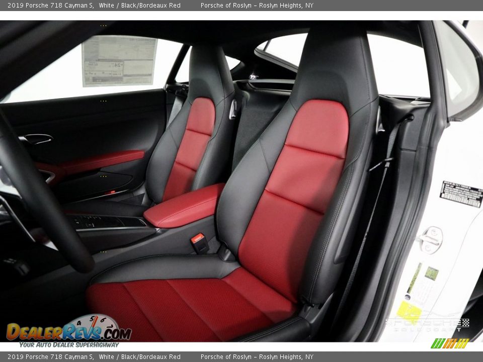 2019 Porsche 718 Cayman S White / Black/Bordeaux Red Photo #24