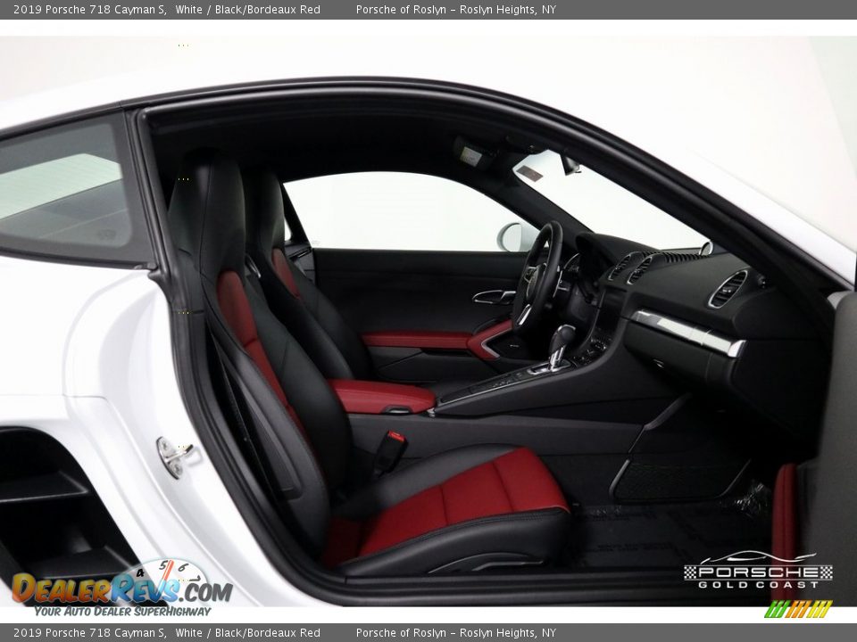 2019 Porsche 718 Cayman S White / Black/Bordeaux Red Photo #26