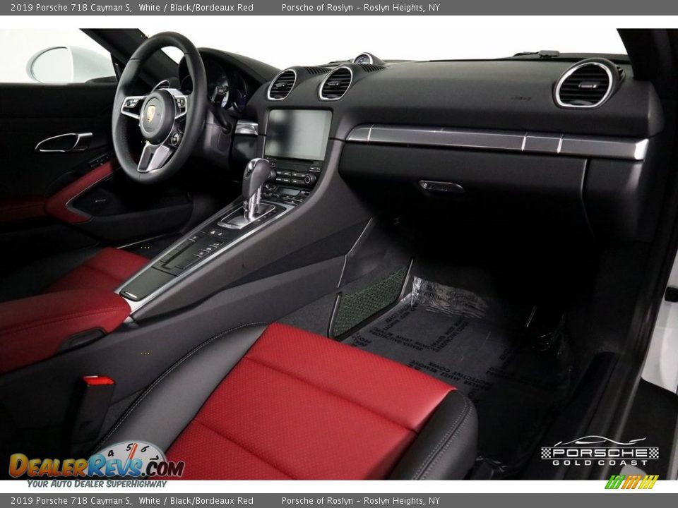 2019 Porsche 718 Cayman S White / Black/Bordeaux Red Photo #27