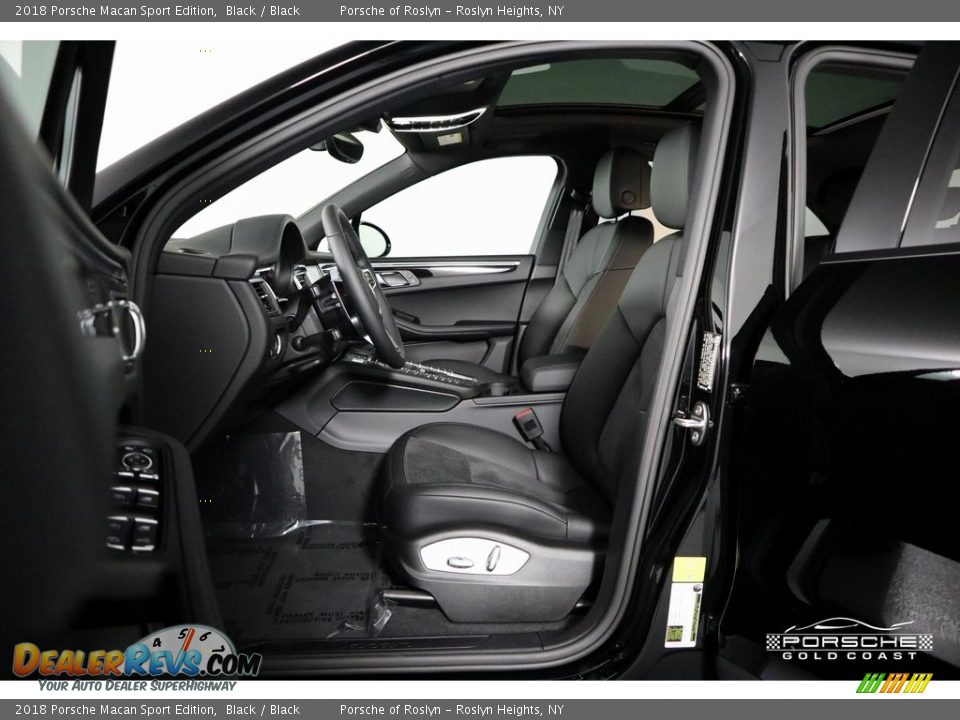 2018 Porsche Macan Sport Edition Black / Black Photo #12