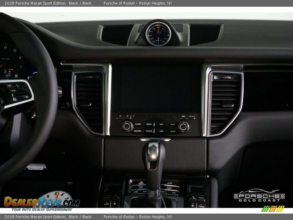 2018 Porsche Macan Sport Edition Black / Black Photo #15