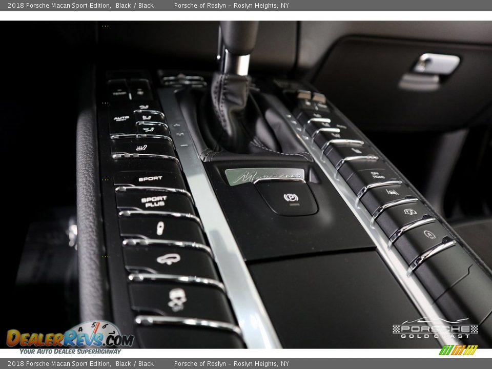 2018 Porsche Macan Sport Edition Black / Black Photo #20