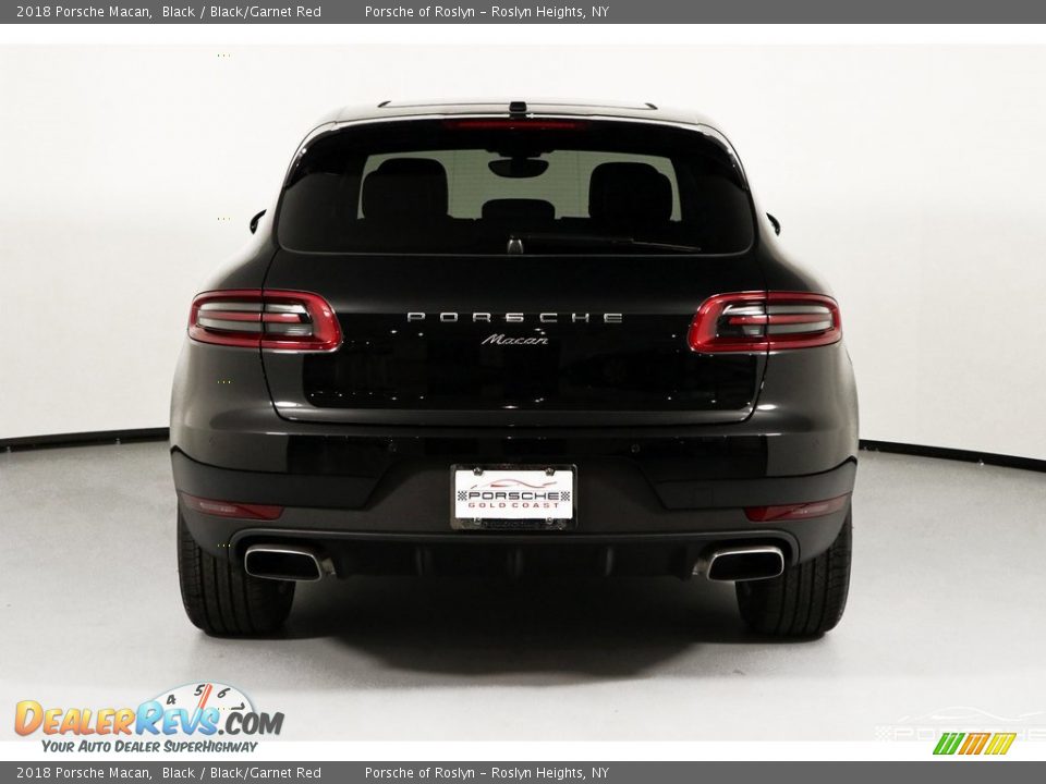 2018 Porsche Macan Black / Black/Garnet Red Photo #6