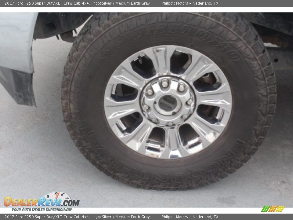 2017 Ford F250 Super Duty XLT Crew Cab 4x4 Ingot Silver / Medium Earth Gray Photo #5