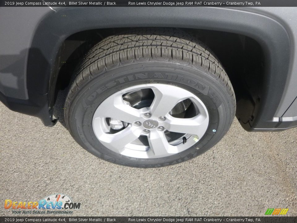2019 Jeep Compass Latitude 4x4 Billet Silver Metallic / Black Photo #2