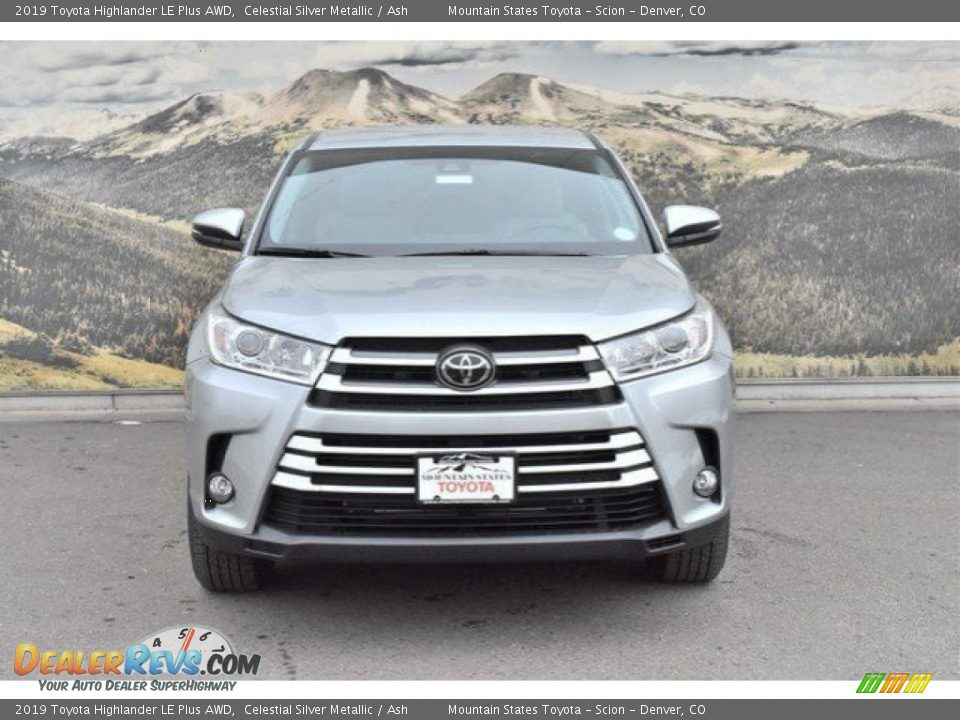 2019 Toyota Highlander LE Plus AWD Celestial Silver Metallic / Ash Photo #2