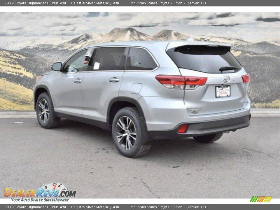 2019 Toyota Highlander LE Plus AWD Celestial Silver Metallic / Ash Photo #3