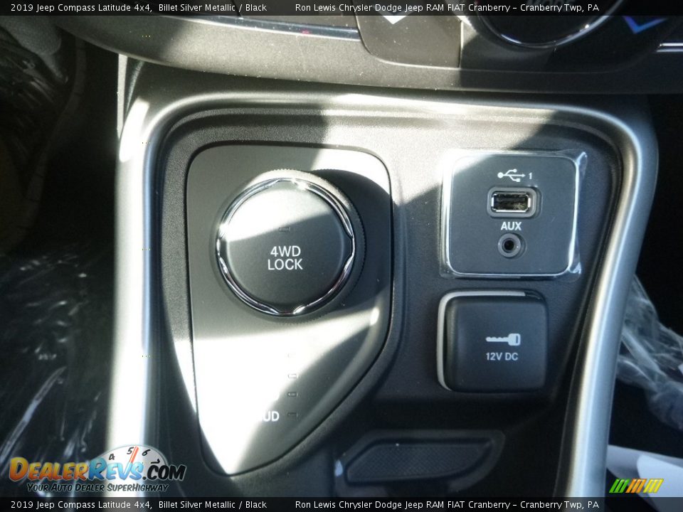2019 Jeep Compass Latitude 4x4 Billet Silver Metallic / Black Photo #19