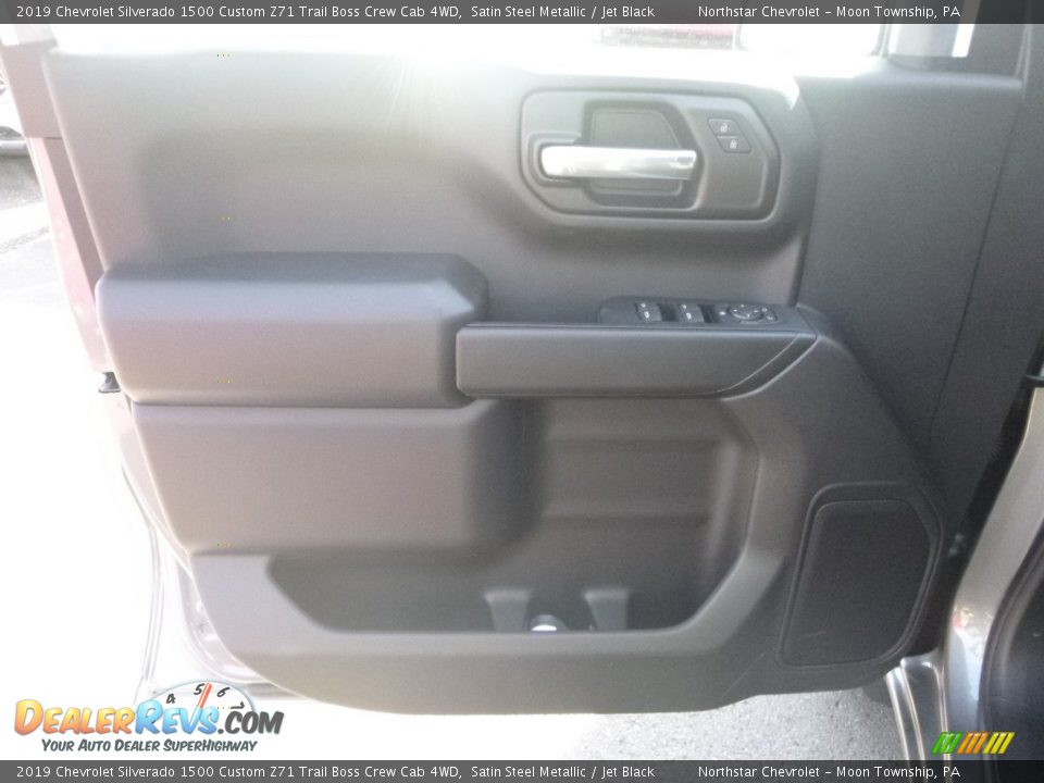 2019 Chevrolet Silverado 1500 Custom Z71 Trail Boss Crew Cab 4WD Satin Steel Metallic / Jet Black Photo #13