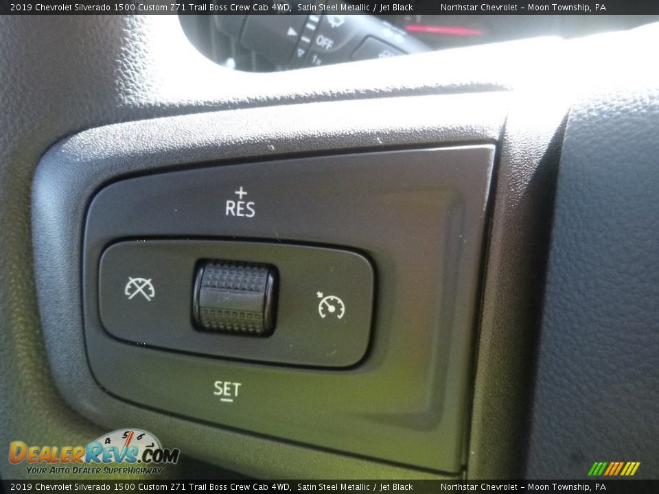 2019 Chevrolet Silverado 1500 Custom Z71 Trail Boss Crew Cab 4WD Satin Steel Metallic / Jet Black Photo #18