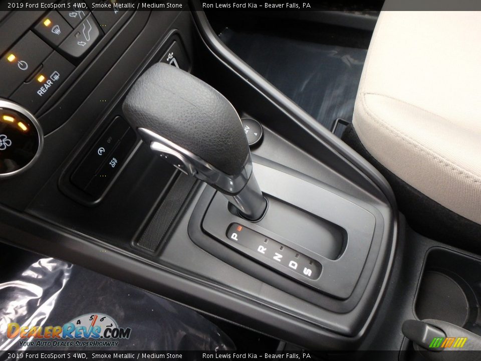 2019 Ford EcoSport S 4WD Shifter Photo #19
