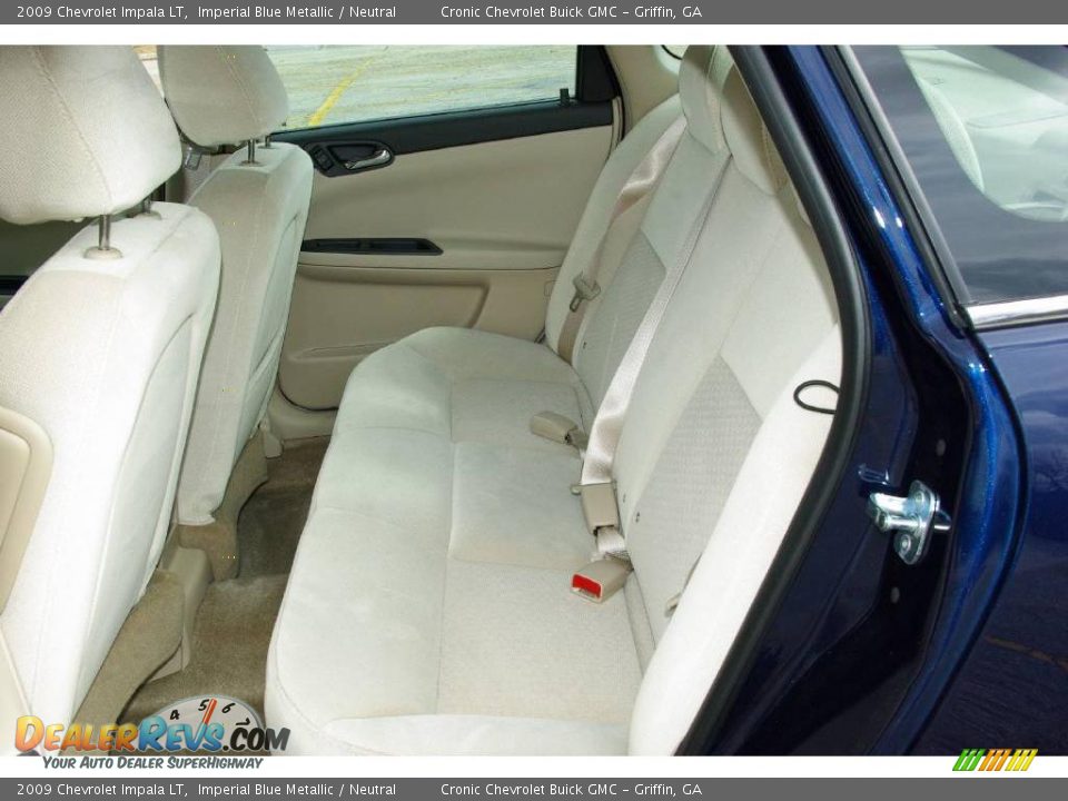 2009 Chevrolet Impala LT Imperial Blue Metallic / Neutral Photo #13