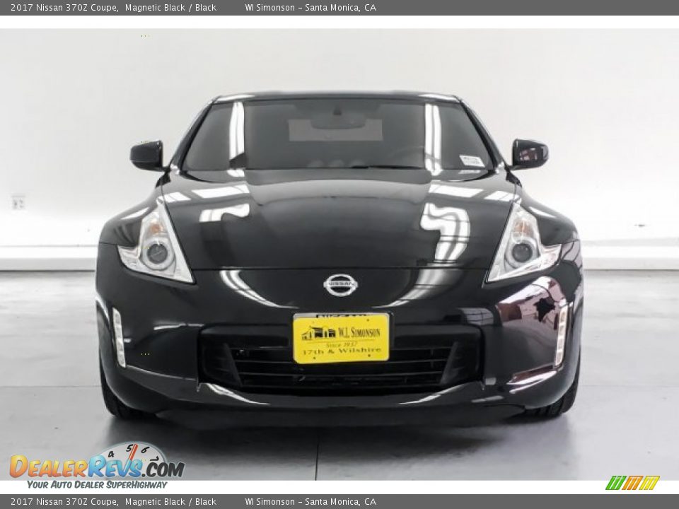 2017 Nissan 370Z Coupe Magnetic Black / Black Photo #2