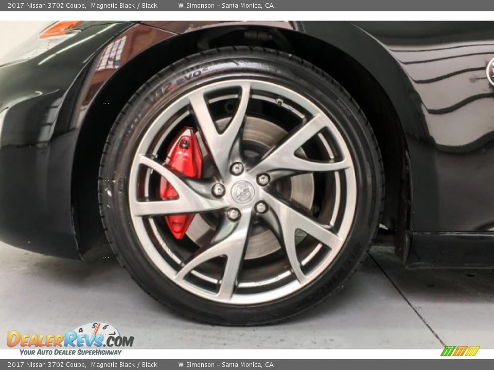 2017 Nissan 370Z Coupe Wheel Photo #8