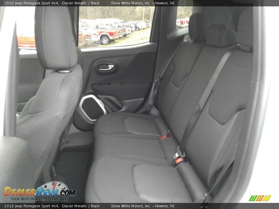 Rear Seat of 2019 Jeep Renegade Sport 4x4 Photo #11