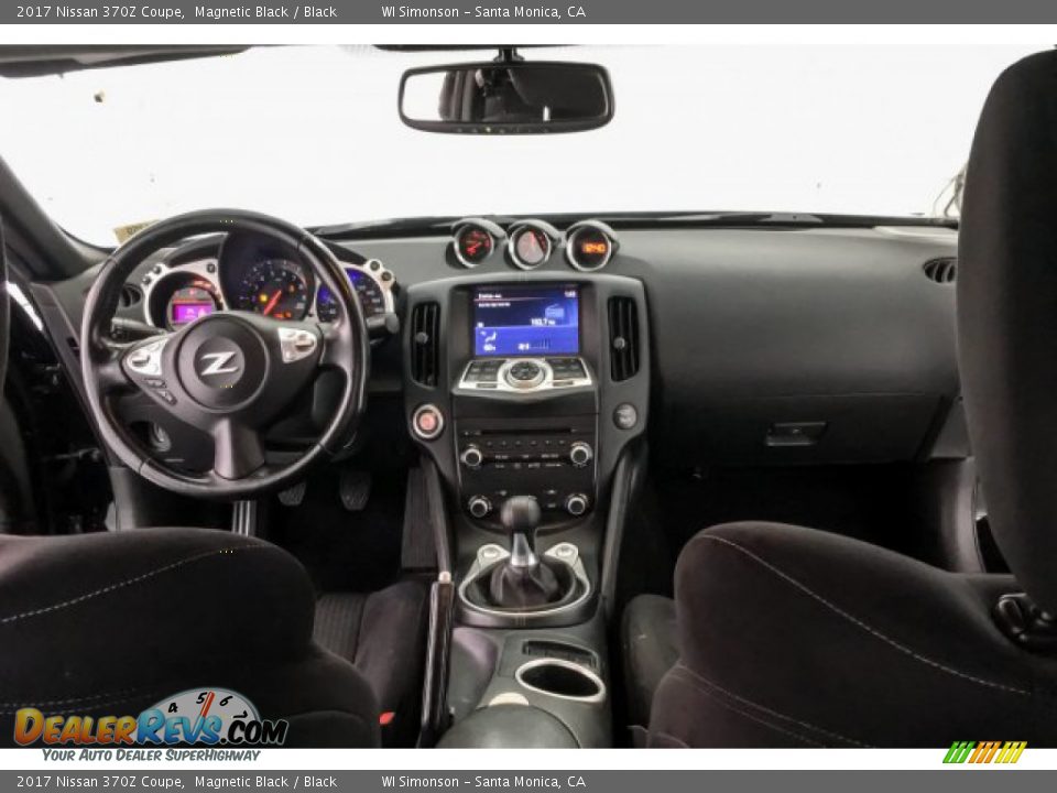 Dashboard of 2017 Nissan 370Z Coupe Photo #15