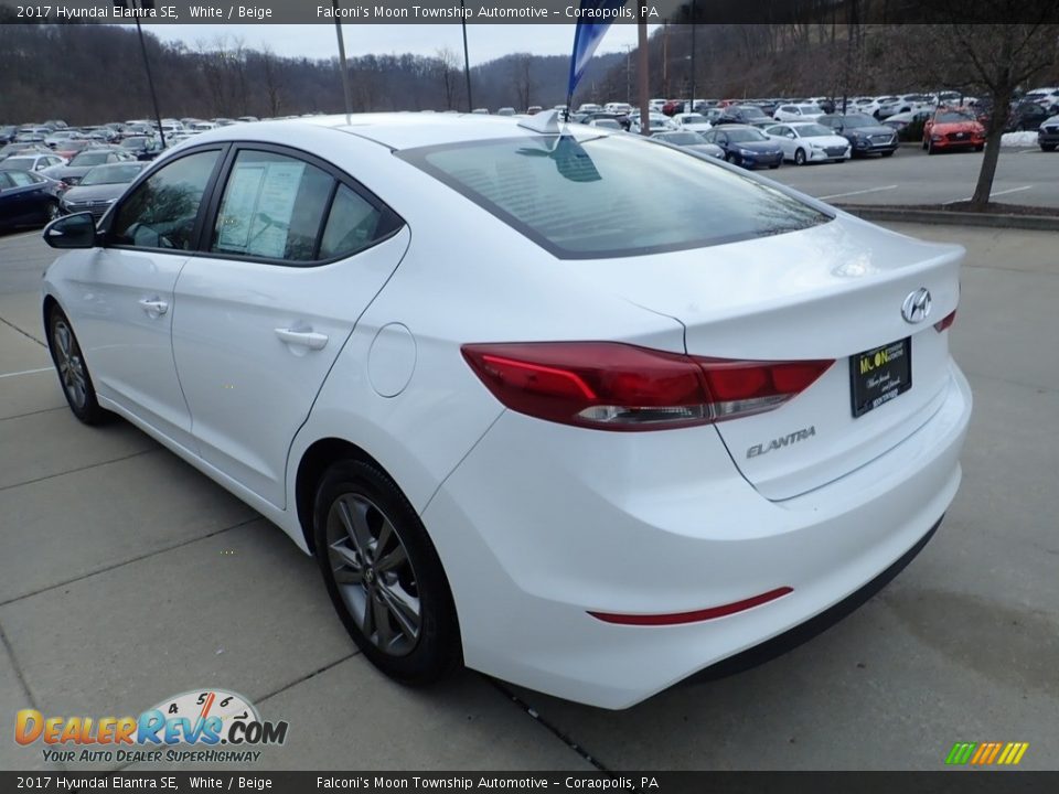 2017 Hyundai Elantra SE White / Beige Photo #4