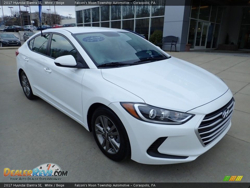2017 Hyundai Elantra SE White / Beige Photo #8
