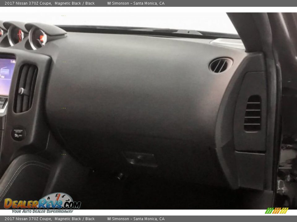 2017 Nissan 370Z Coupe Magnetic Black / Black Photo #27
