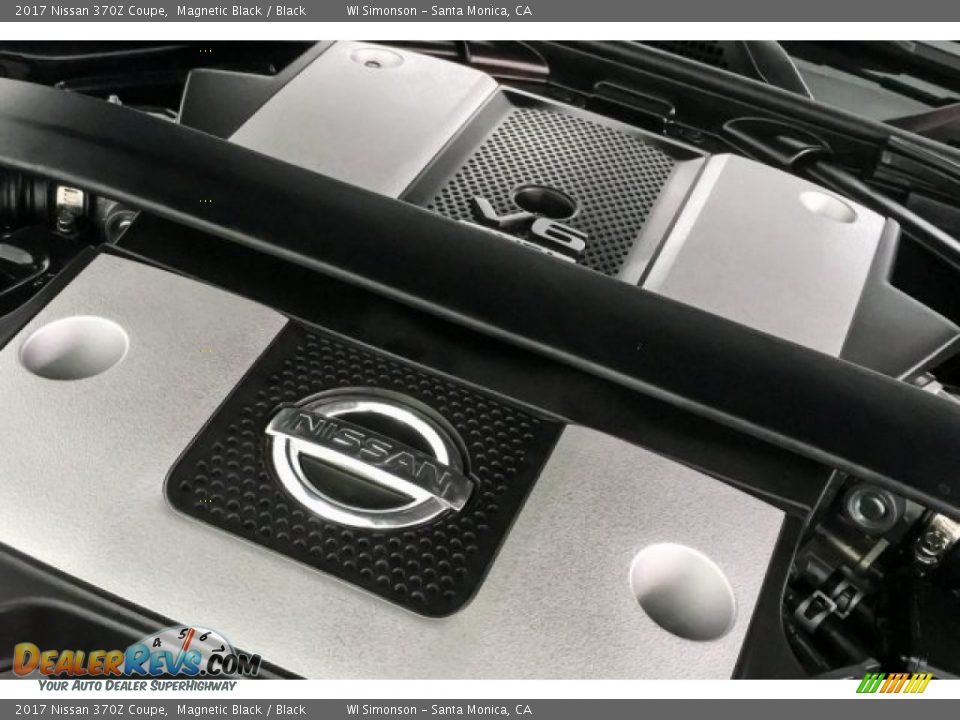 2017 Nissan 370Z Coupe Magnetic Black / Black Photo #29